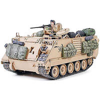Tamiya US M113A2 Desert Ver. 1/35 Tamiya plastmodell