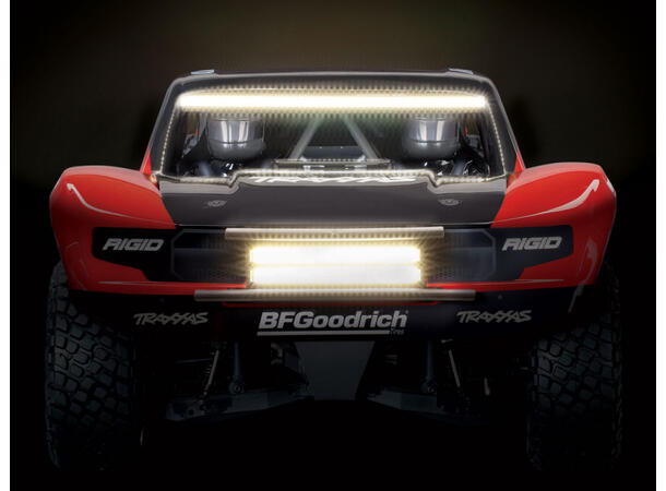 Traxxas UDR m/LED u/batteri og lader 1/7 skala