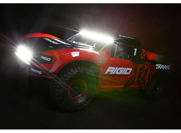 Traxxas UDR m/LED u/batteri og lader 1/7 skala