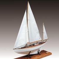 Dorade Racing Yacht 1:20 Amati byggesett i tre