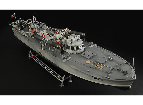 Italeri 1:35 M.A.S. 568 4A Serie 1/35