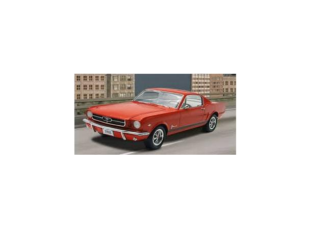 Revell '65 Mustang 2+2 Fastback 1/24 Revell plastbyggesett