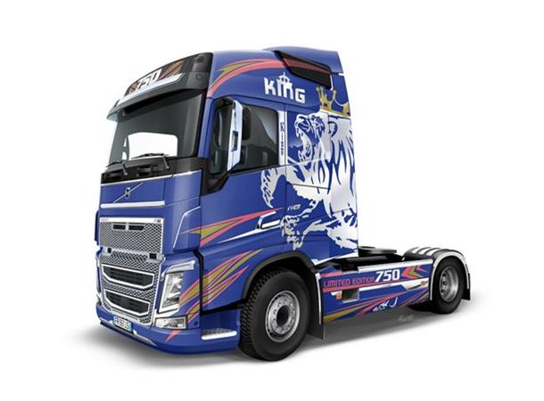 Italeri 1:24 Volvo FH4 Globetrotter Medium  roof