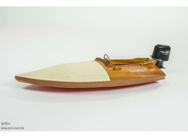 Aeronaut Spitfire Sportsbåt i tre 1:5,2