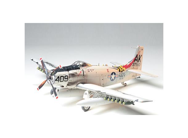 Tamiya Skyraider U.S.Navy 1/48 Tamiya plastmodell