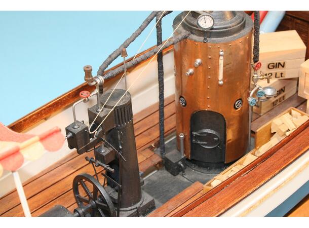 Billing Boats African Queen 1:12