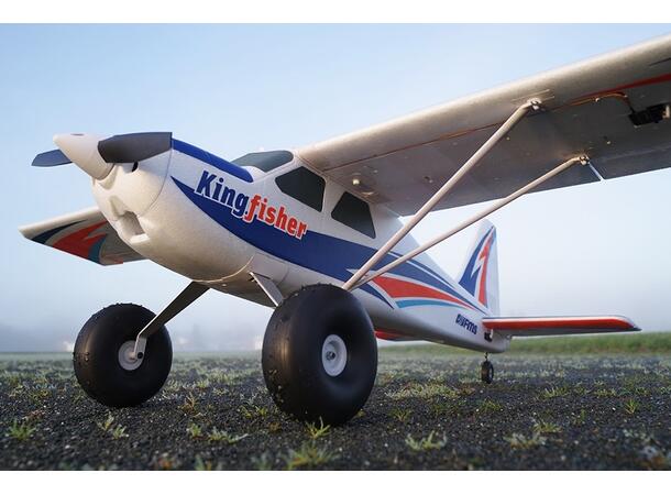 FMS Kingfisher 1400mm V2 PNP m/Ski/Flottører og Gyro