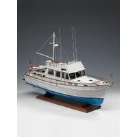 Amati Grand Banks  1:20 80cm lang byggesett i tre og plast