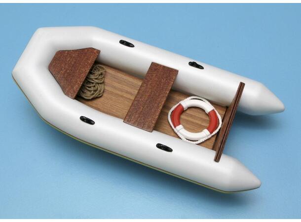 Amati Grand Banks  1:20 80cm lang byggesett i tre og plast