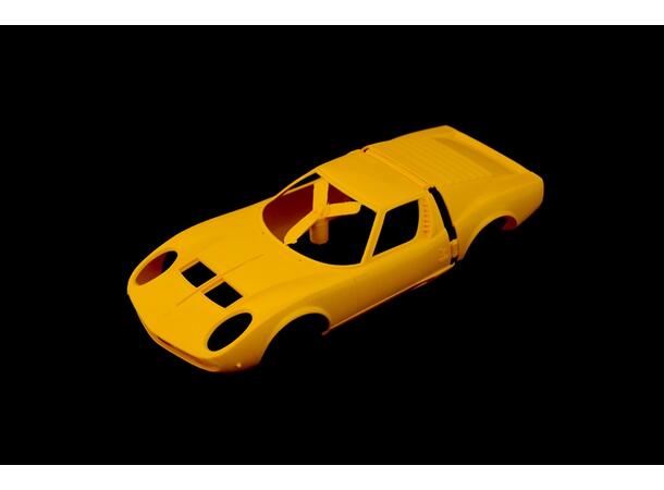 Italeri 1:24 - Lamborghini Miura Startsett