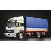 Italeri 1:24 Iveco Turbostar 190.42 Canvas Truck