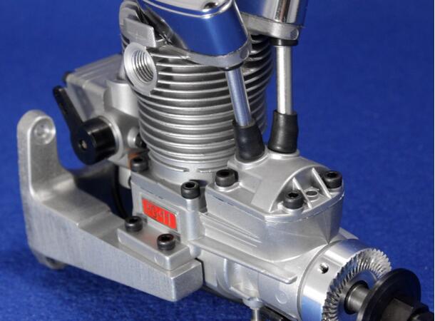 Saito FG-11A 11cc 4-takt Bensin motor .62 motor