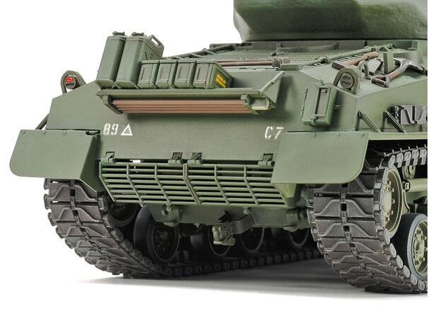 Tamiya tanks M4A3E8 Easy Eight Korean wa 1/35 Tamiya plastmodell