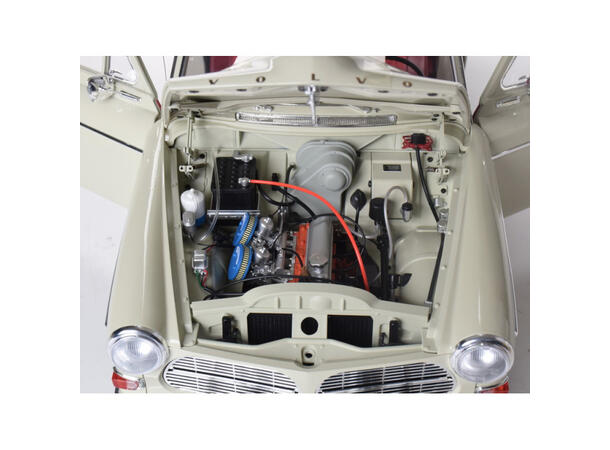 Volvo Amazon 122S  1:8 § mangler noe skruer