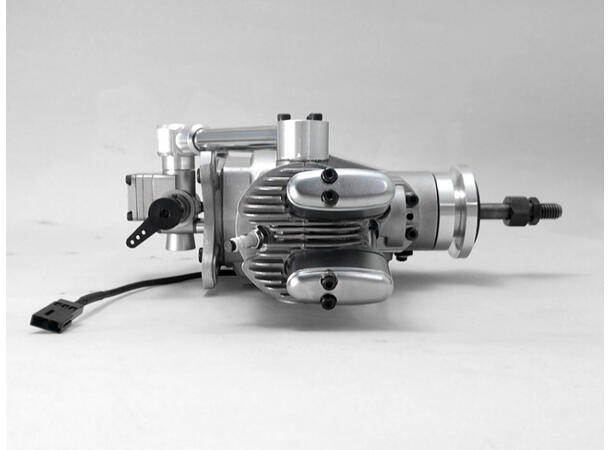 Saito FG-41TS 41cc 4-takt Twin Bensin motor
