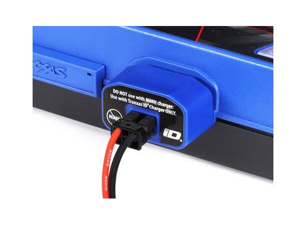 iD Charging Port TRX-4M Battery