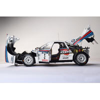 IXO Lancia 037  1:8 56,8 cm lang