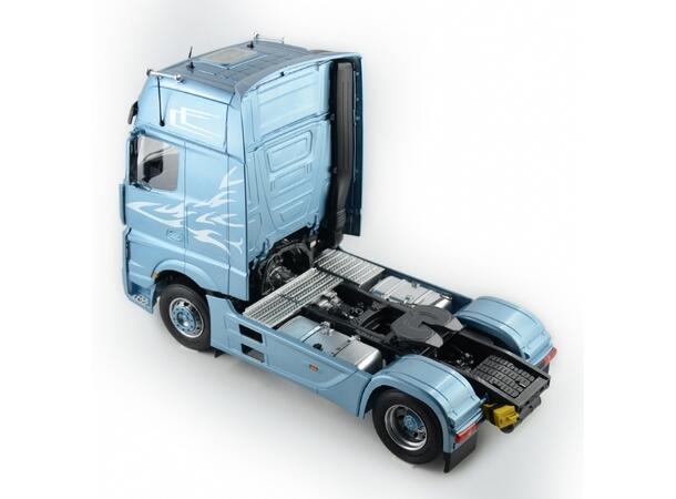 Italeri 1:24  IVECO S-Way