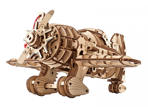 Ugears Mad Hornet fly