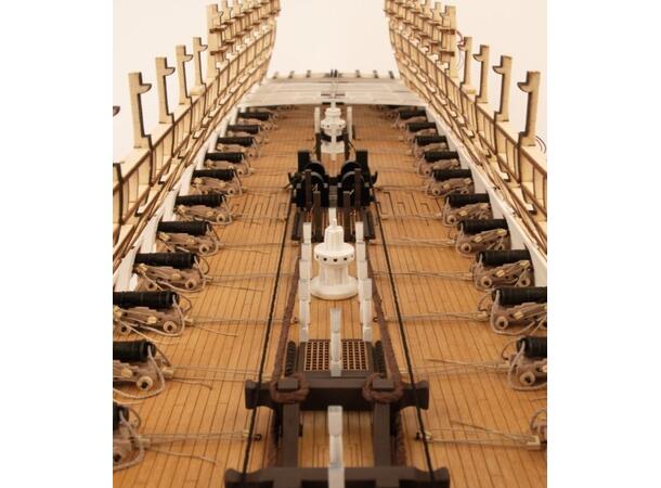 HMS Victory 1:84 Artesania Latina -