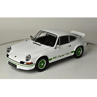 IXO Porsche 911 RS 2.7   1:8 Hvit m/grønne striper