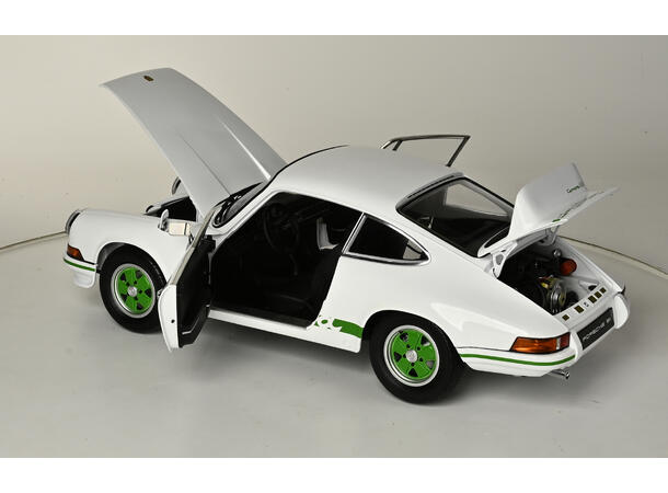 IXO Porsche 911 RS 2.7   1:8 Hvit m/grønne striper
