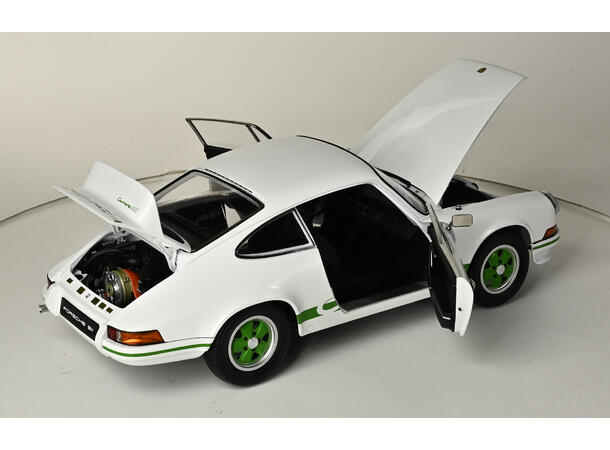 IXO Porsche 911 RS 2.7   1:8 Hvit m/grønne striper