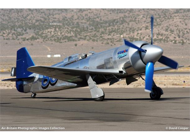 Seagull YAK-11 Reno Racer Czech Mate 1800mm 35cc Gas Blue m/el.retract ARF