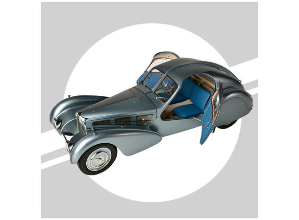 IXO Bugatti Atlantic 57SC  1:8 56,8 cm lang
