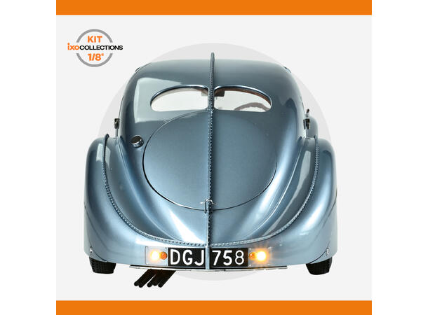 IXO Bugatti Atlantic 57SC  1:8 56,8 cm lang