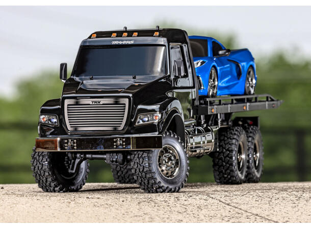 Traxxas TRX-6 Ultimate Hauler 6x6 Sort RTR Krever batteri og lader
