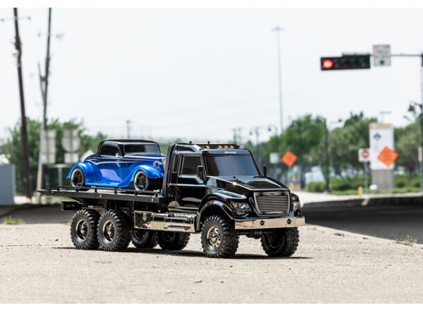 Traxxas TRX-6 Ultimate Hauler 6x6 Sort RTR Krever batteri og lader
