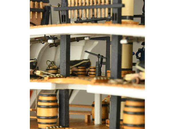 Artesania - Cross-Section of HMS Victory