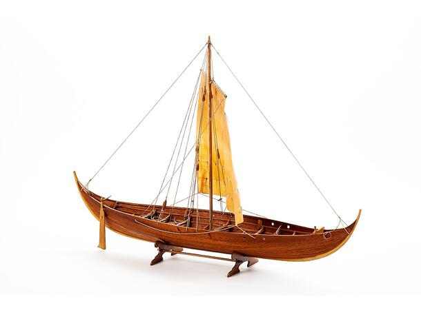 Roar Ege Viking skip 1:24  tre skrog Billing Boats