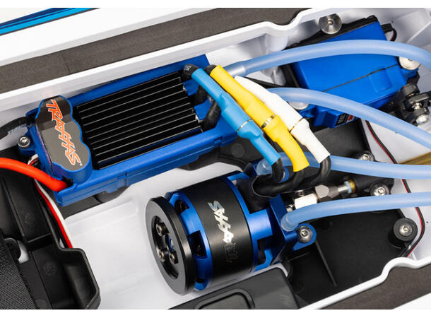 Traxxas Disruptor selvrettende båt 660mm   u/batt lader Rosa